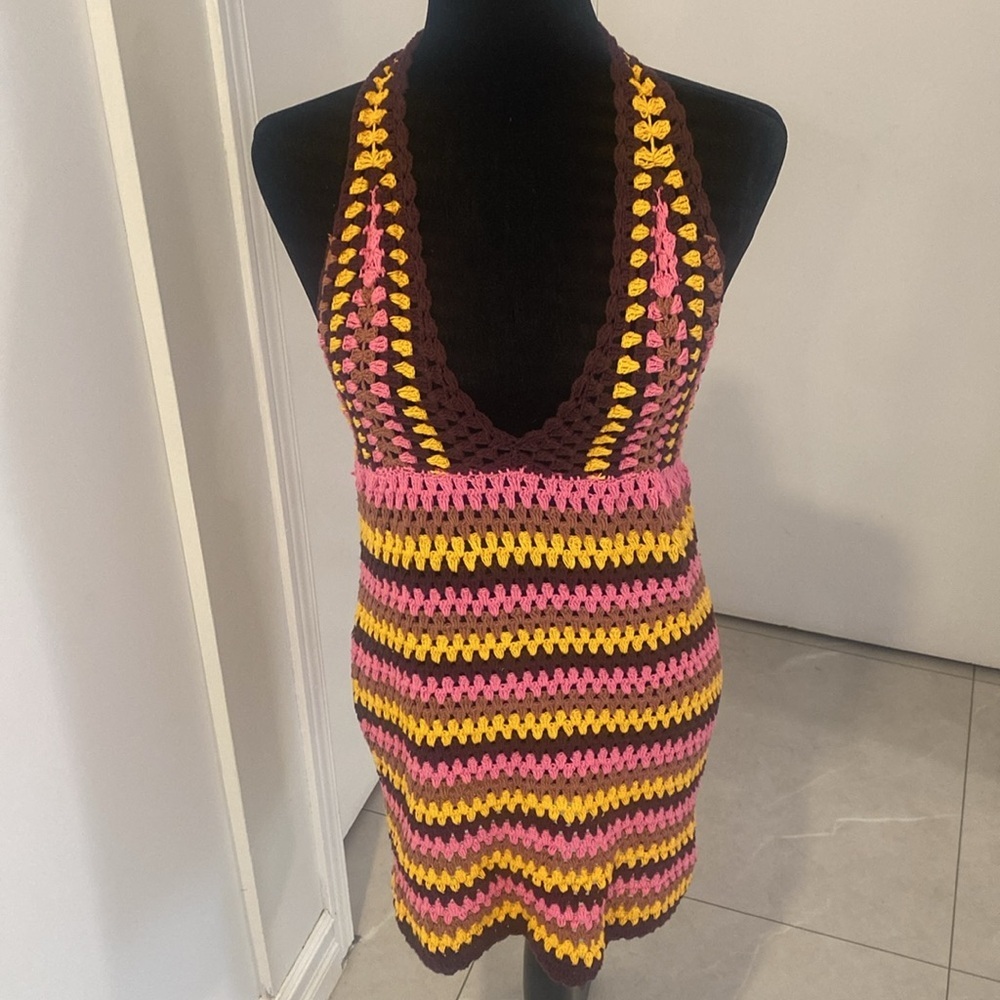 ZARA, Colourful Retro Crochet Halter Dress, with deep V-Neck Size Large - Picture 4 of 17